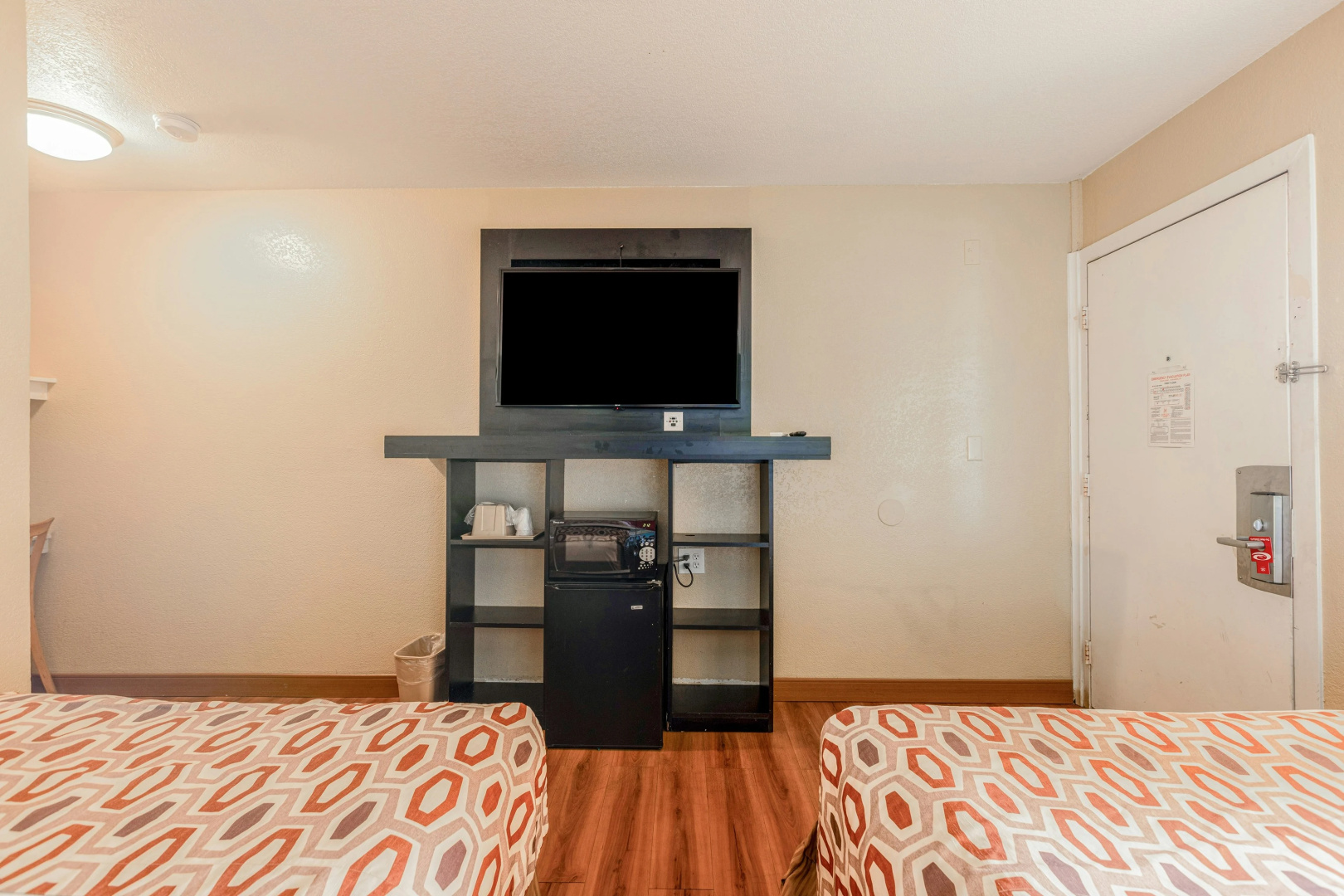 Photo - Hotel Avenida - Oceanside Camp Pendleton