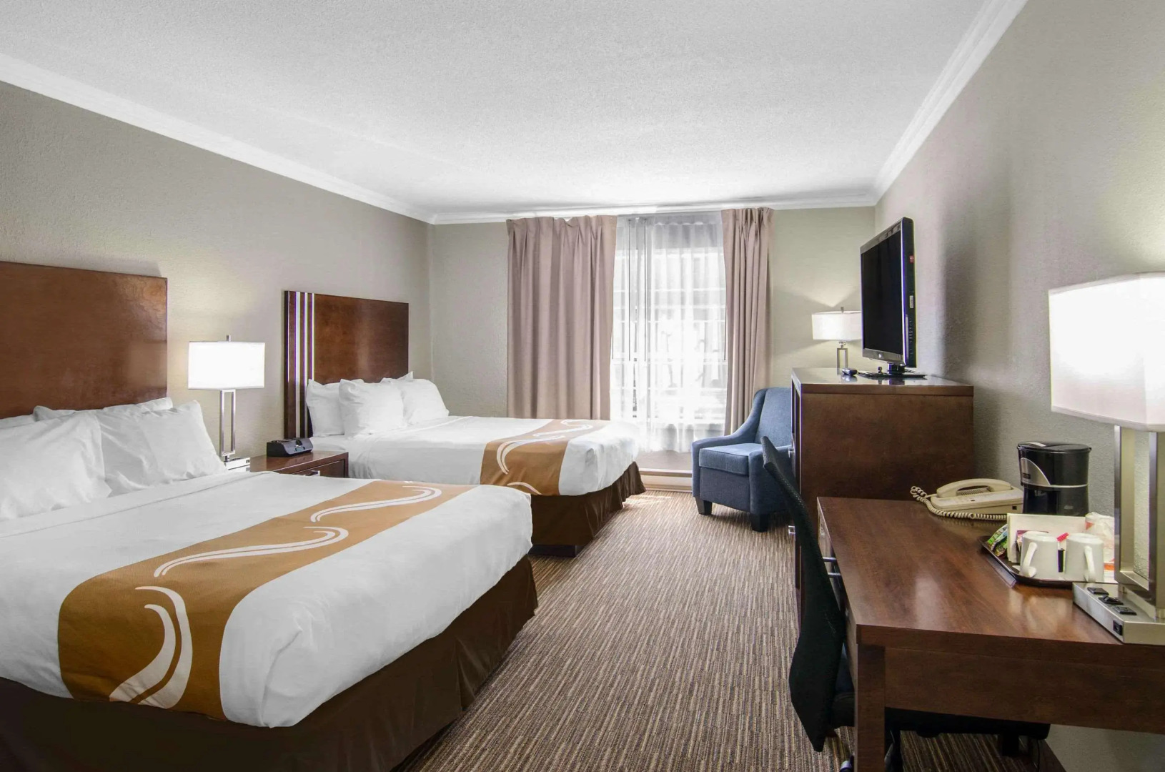 Photo - Quality Inn Downtown Inner Harbour