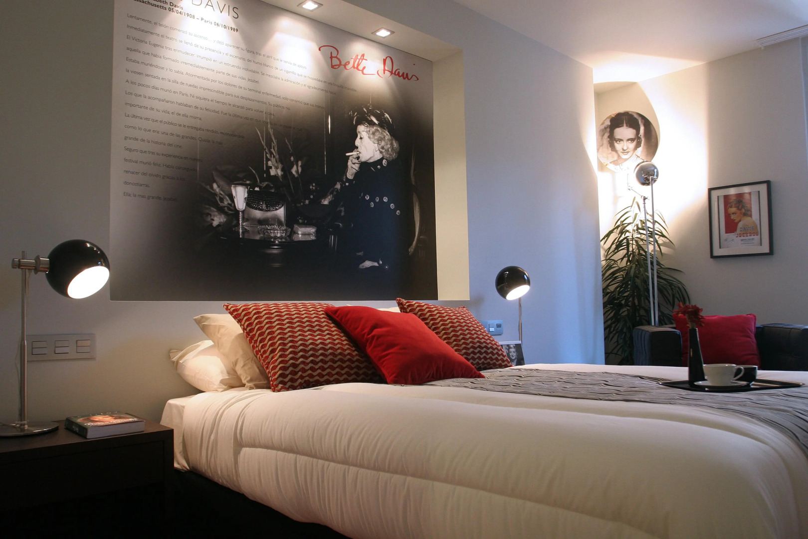 Photo - Hotel Zinema7