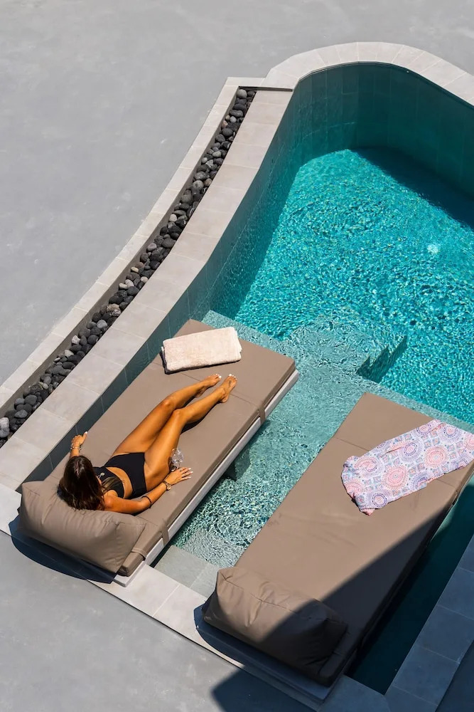 Photo - Lavadoze Luxury Suites