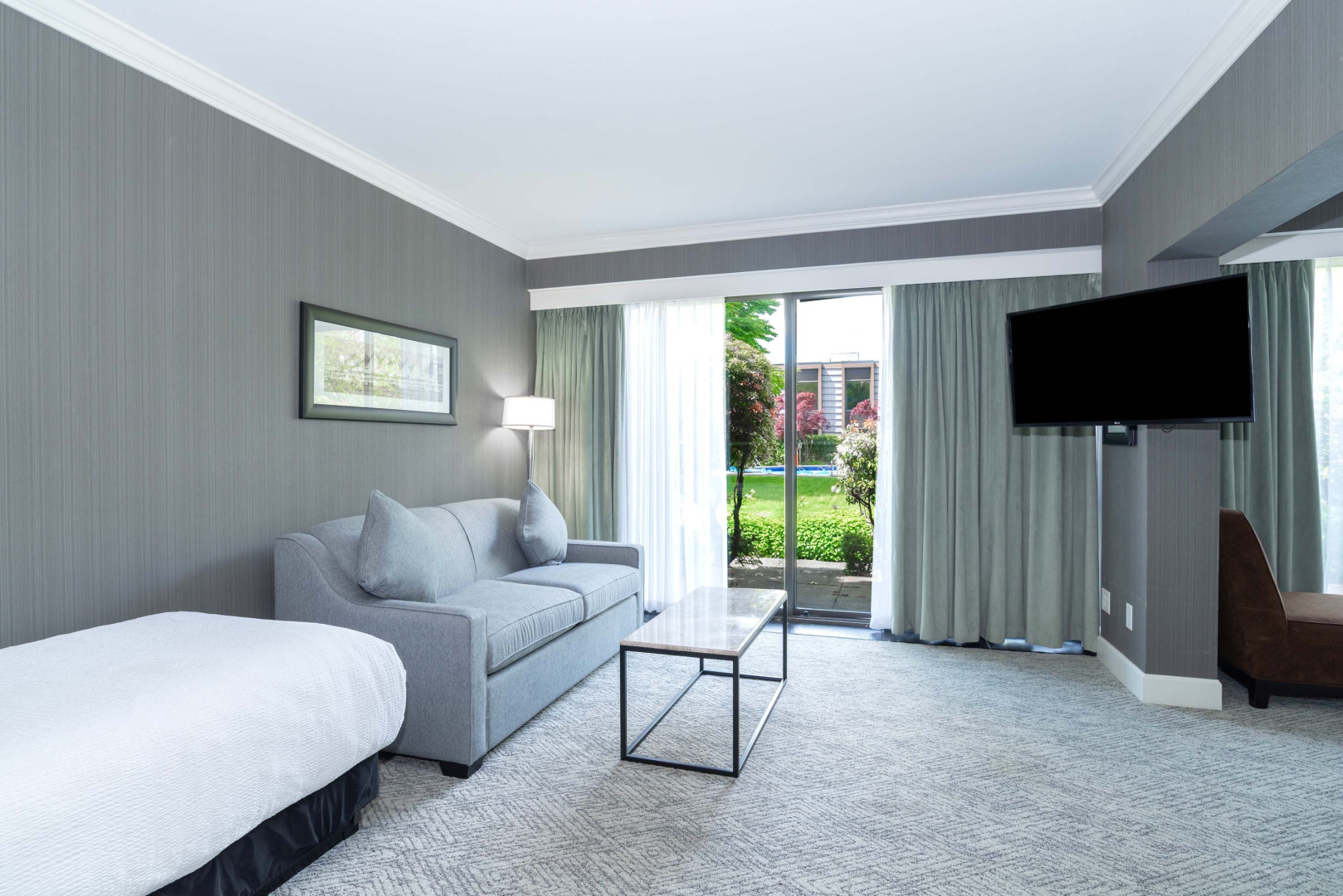 Photo - Sandman Signature Vancouver Airport Hotel & Resort
