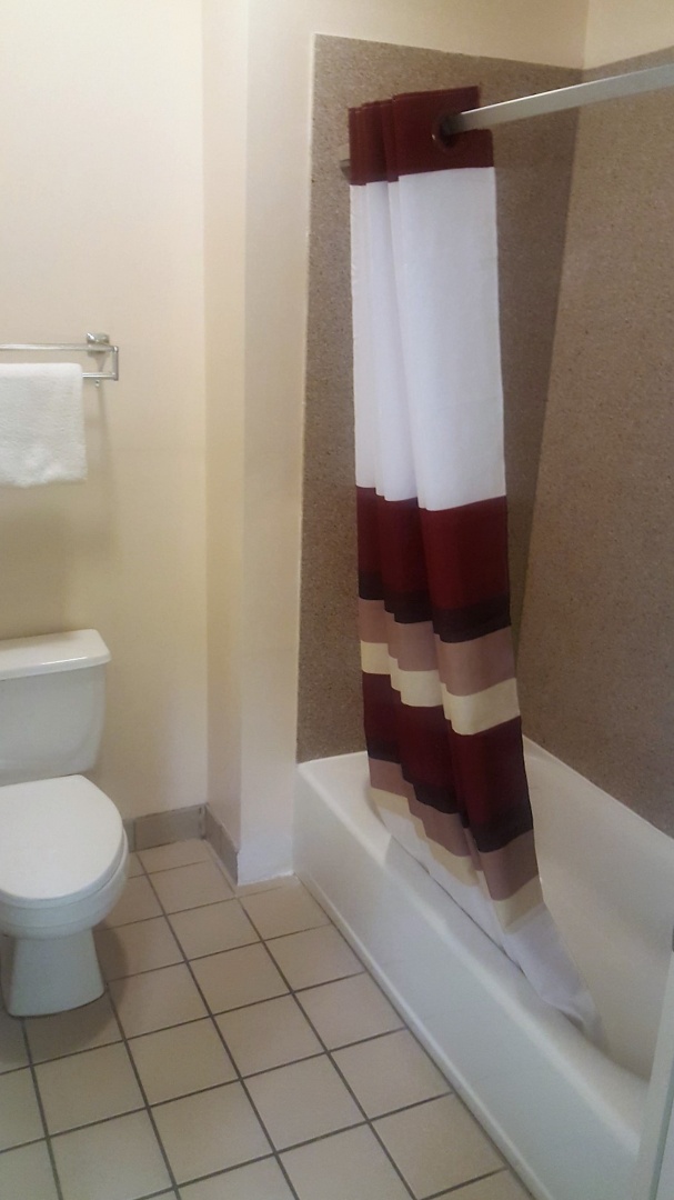 Foto - Red Roof Inn & Suites Houston - Humble/IAH Airport