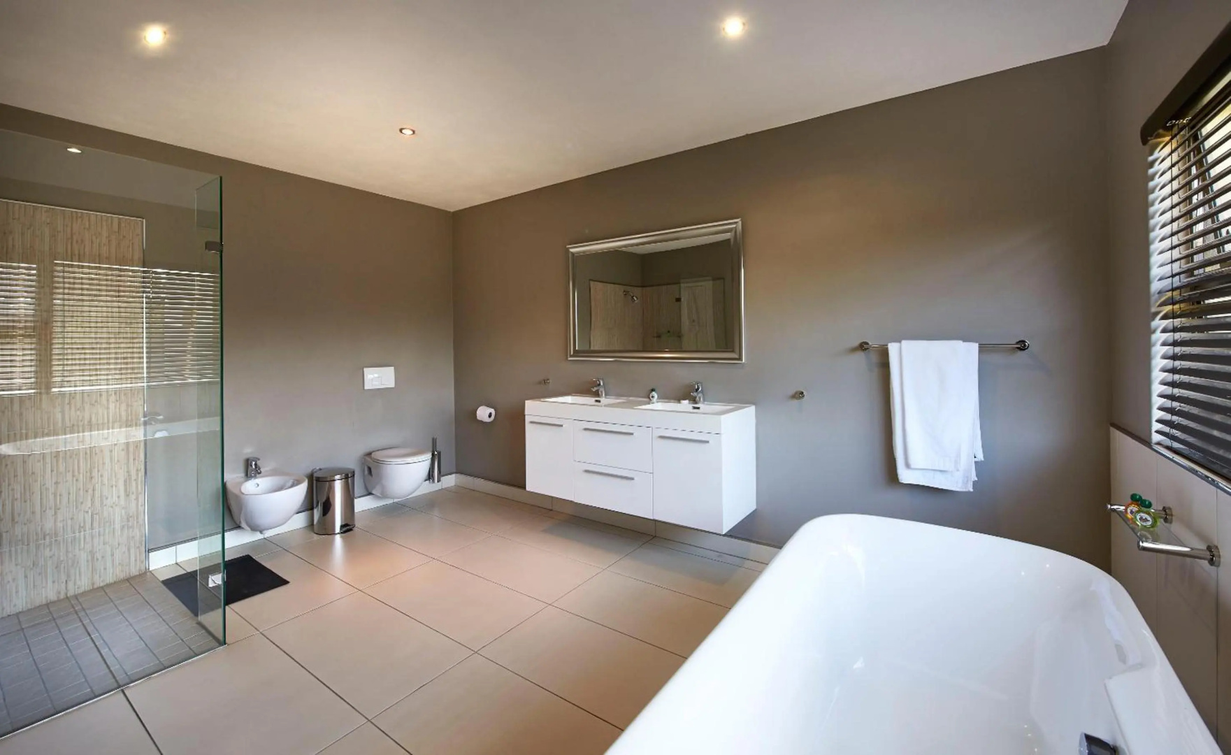 Foto - Dynasty Forest Sandown Accommodation