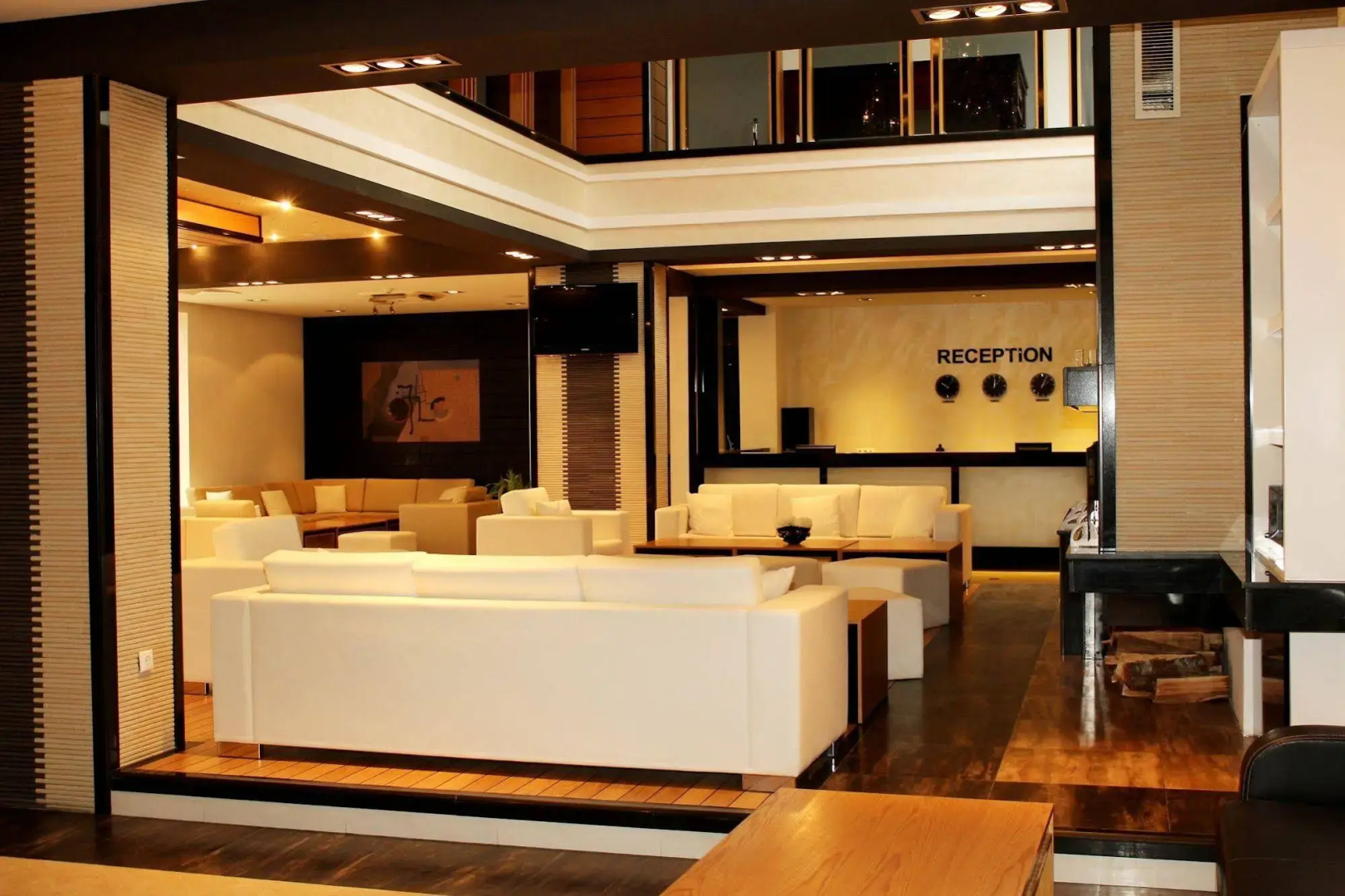 Photo - Saint George Palace Aparthotel