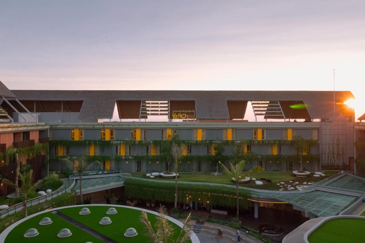 Foto - YELLO Hotel Kuta Beachwalk Bali