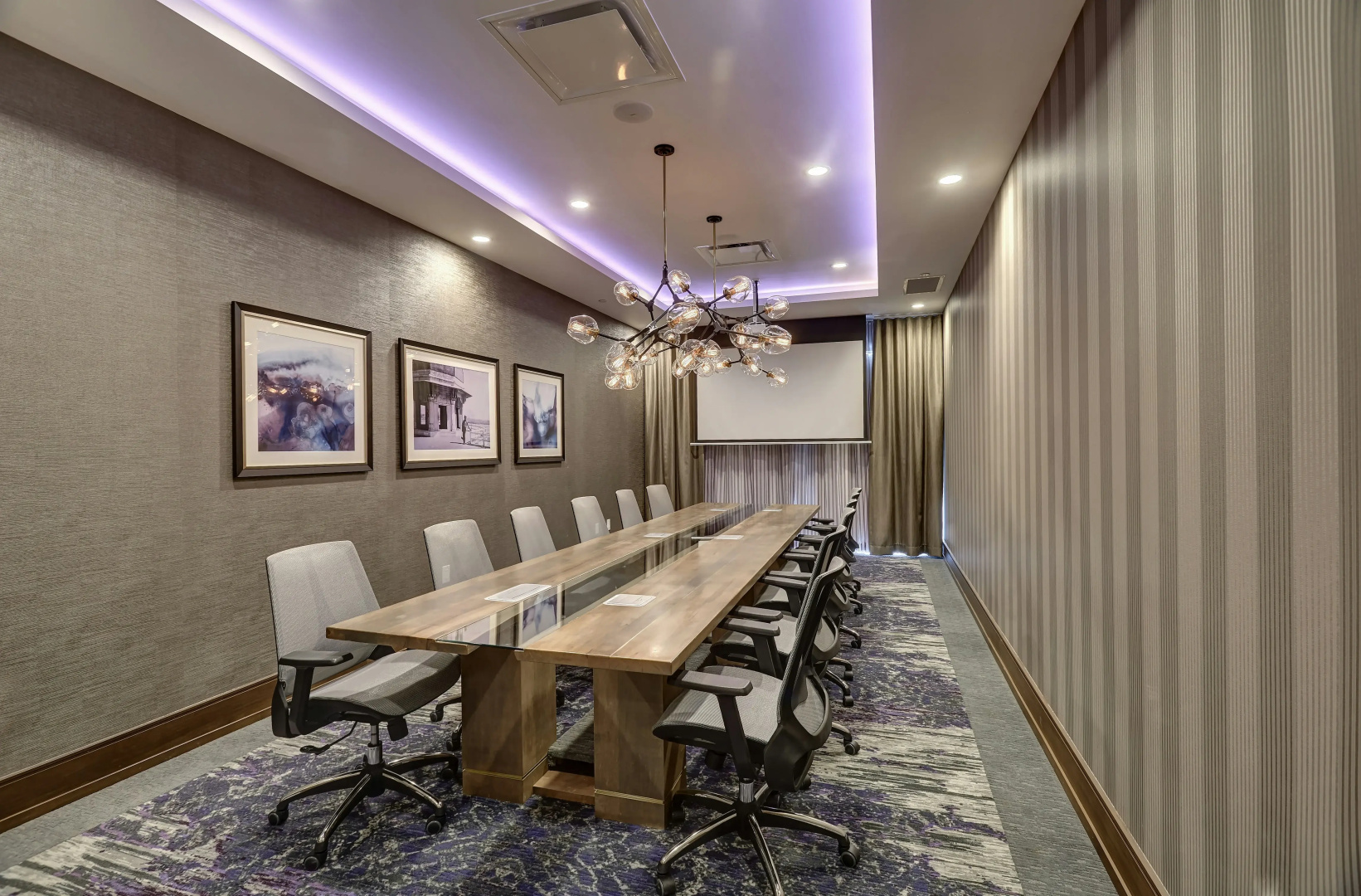 Photo - Home2 Suites by Hilton Toronto Brampton