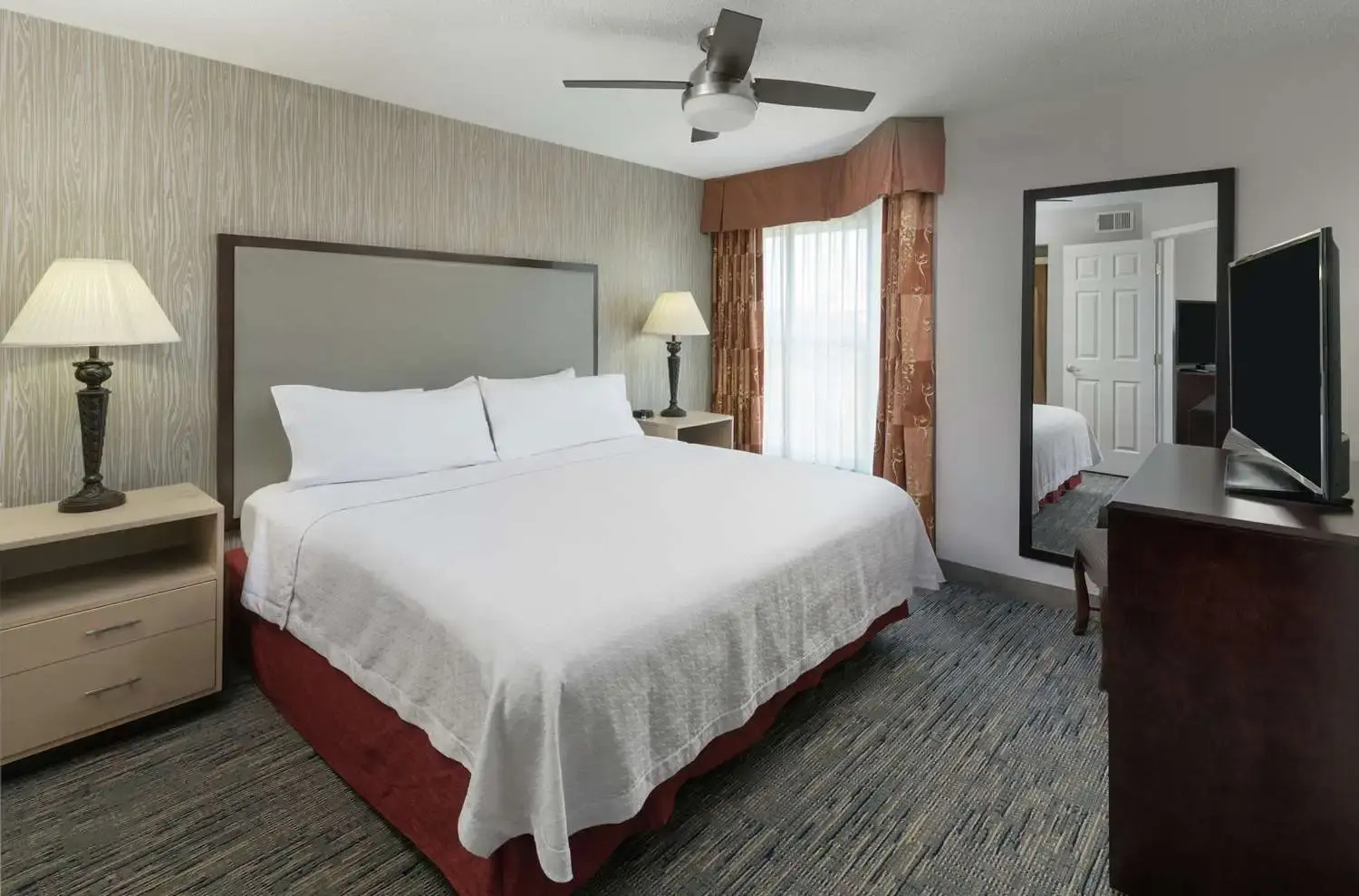 Photo - Homewood Suites by Hilton Chicago - Schaumburg