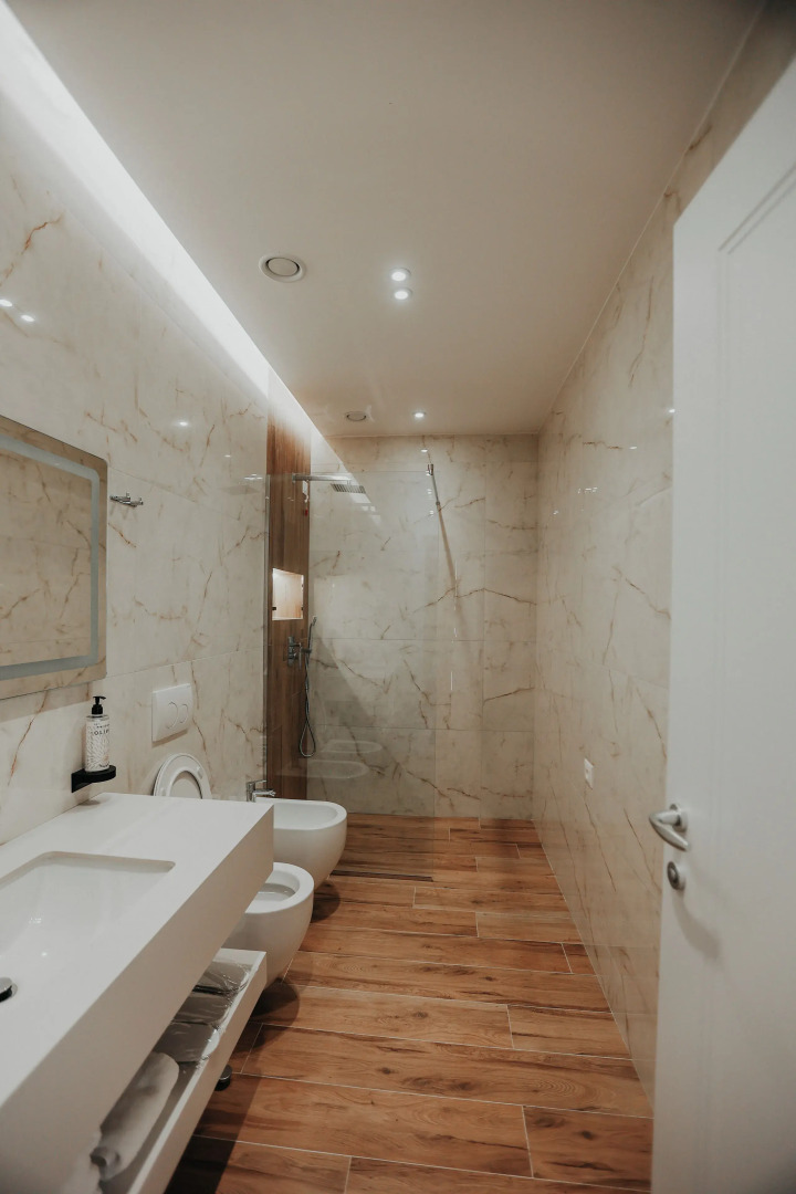 Photo - Seaside Hotel