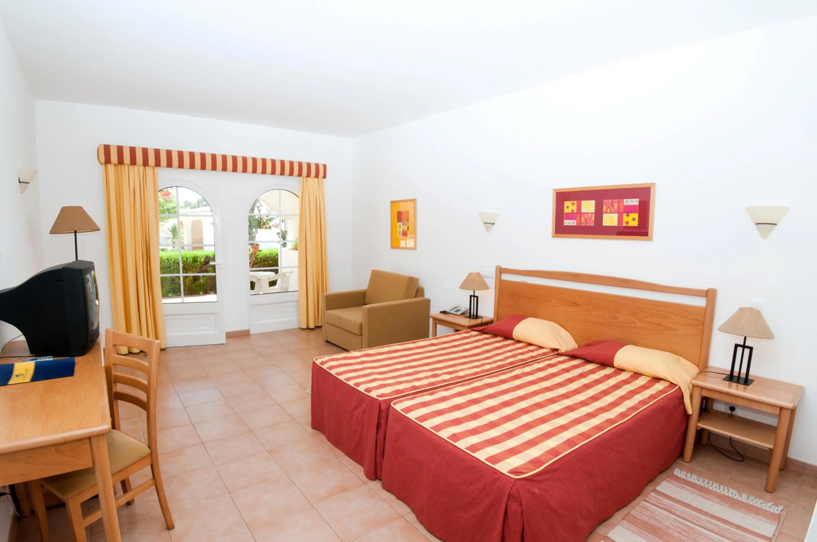 Photo - Luz Bay Hotel