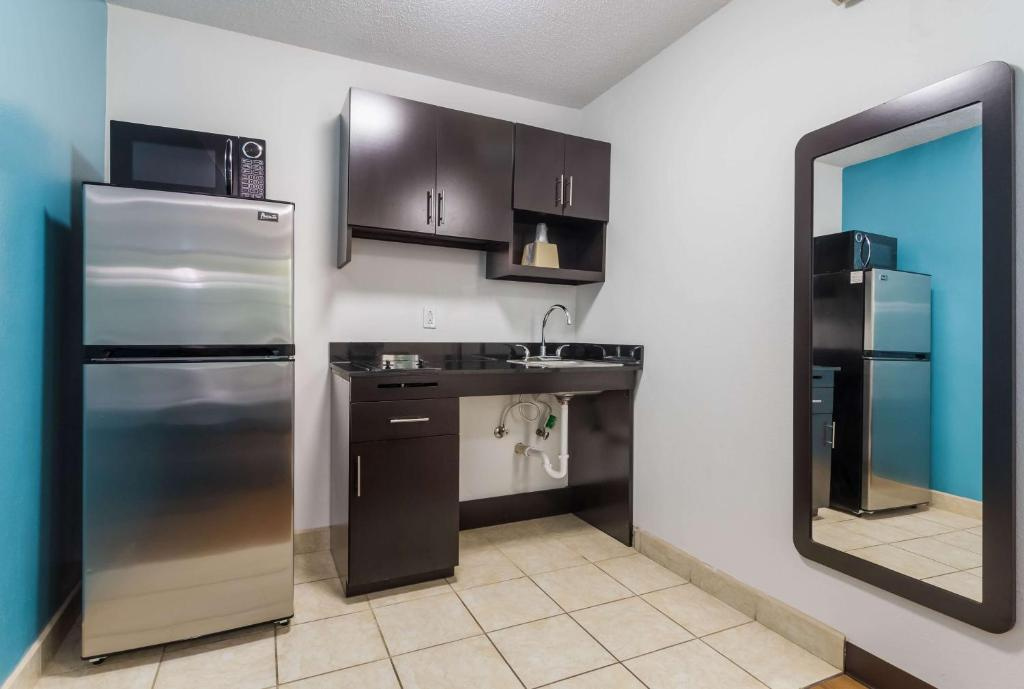 Photo - Motel 6-Gulf Shores, AL