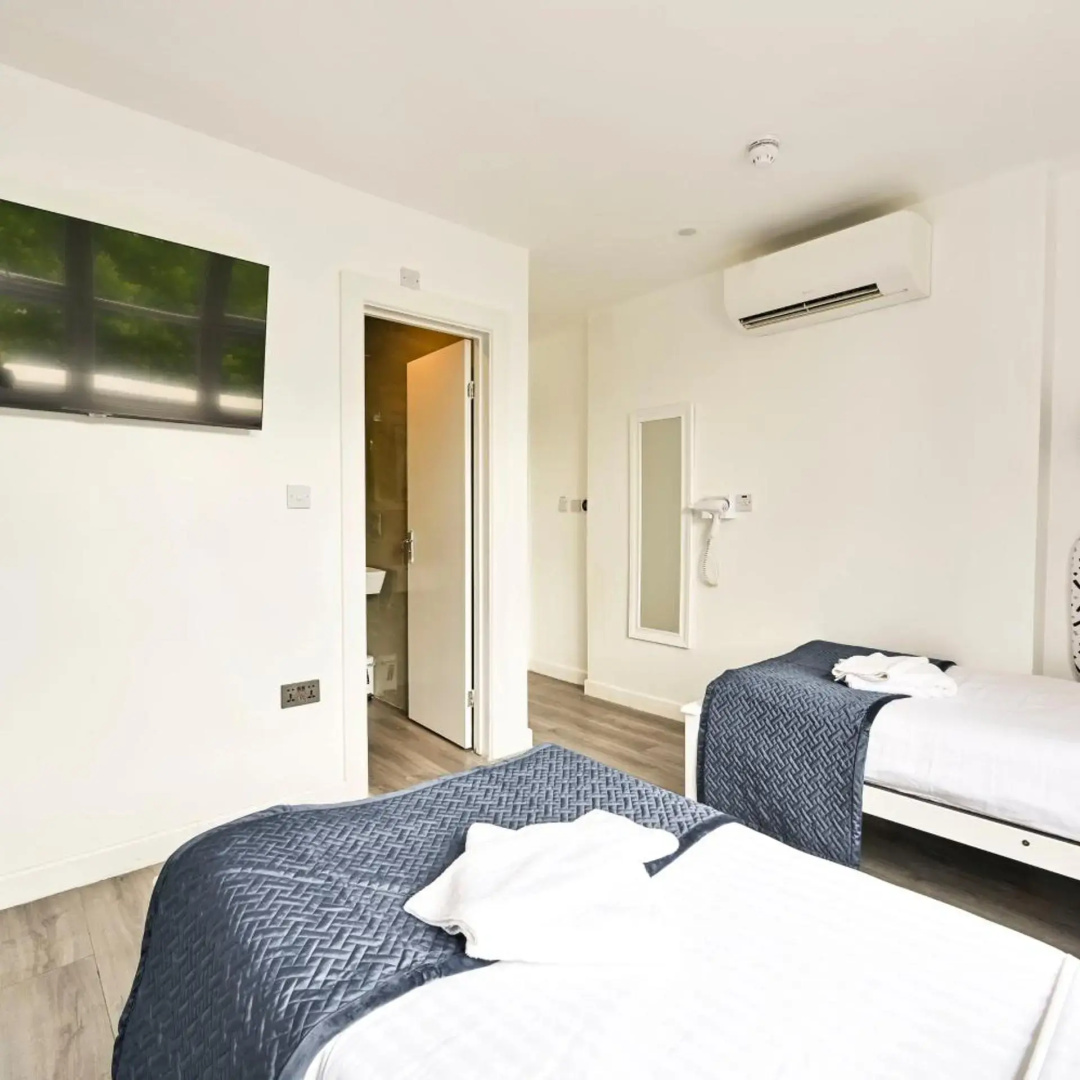 Photo - City London Hotel
