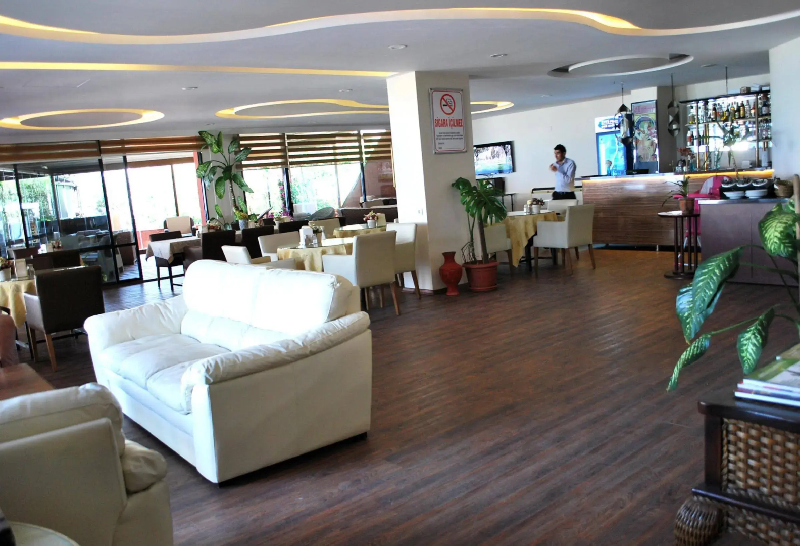 Photo - Sunday Beach Hotel