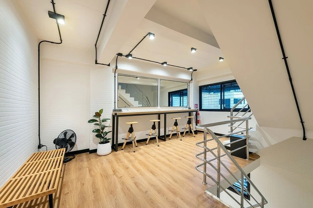 Photo - Siam Subway Hostel and Café
