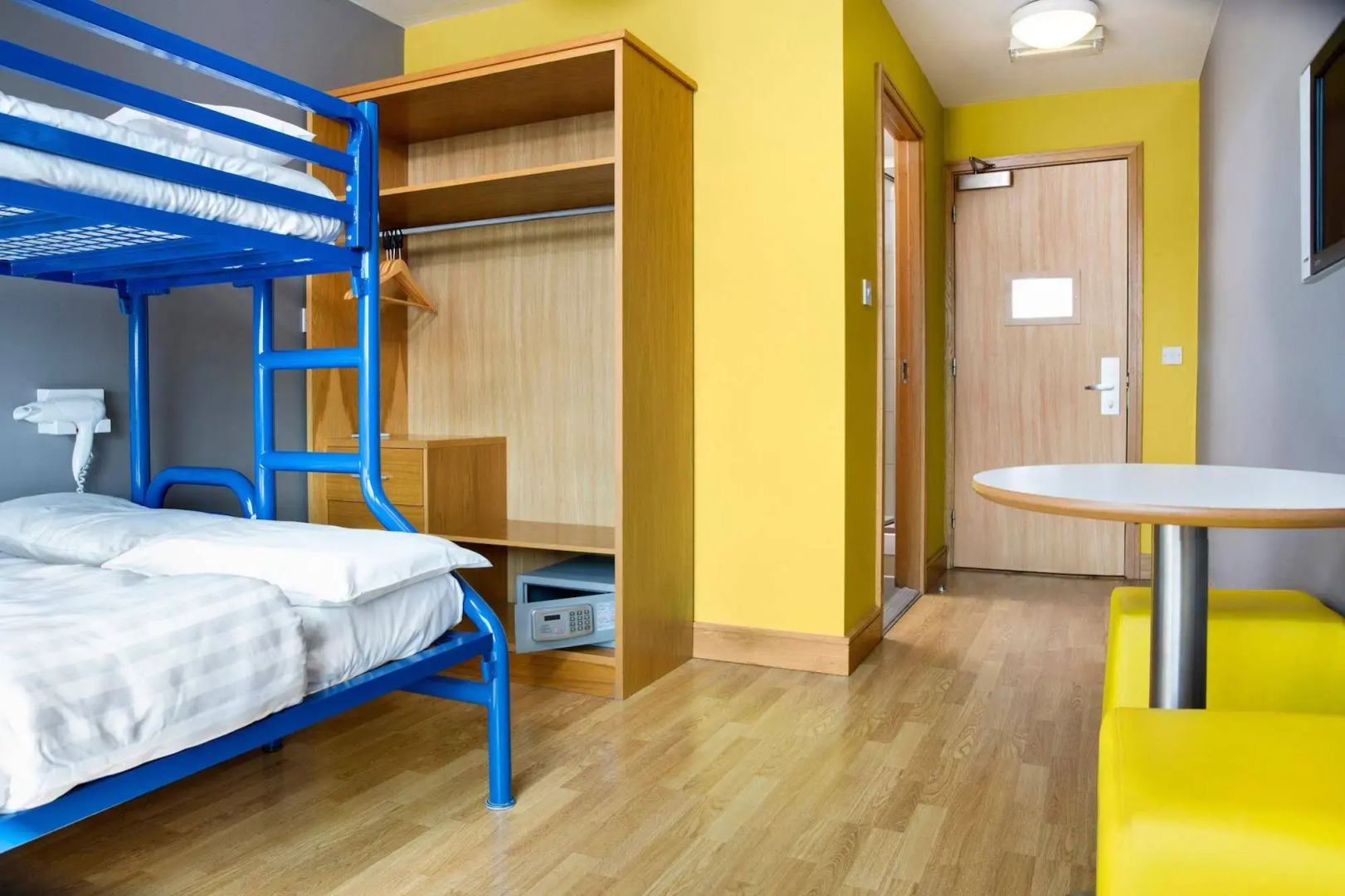 Foto - Latroupe Jacobs Inn