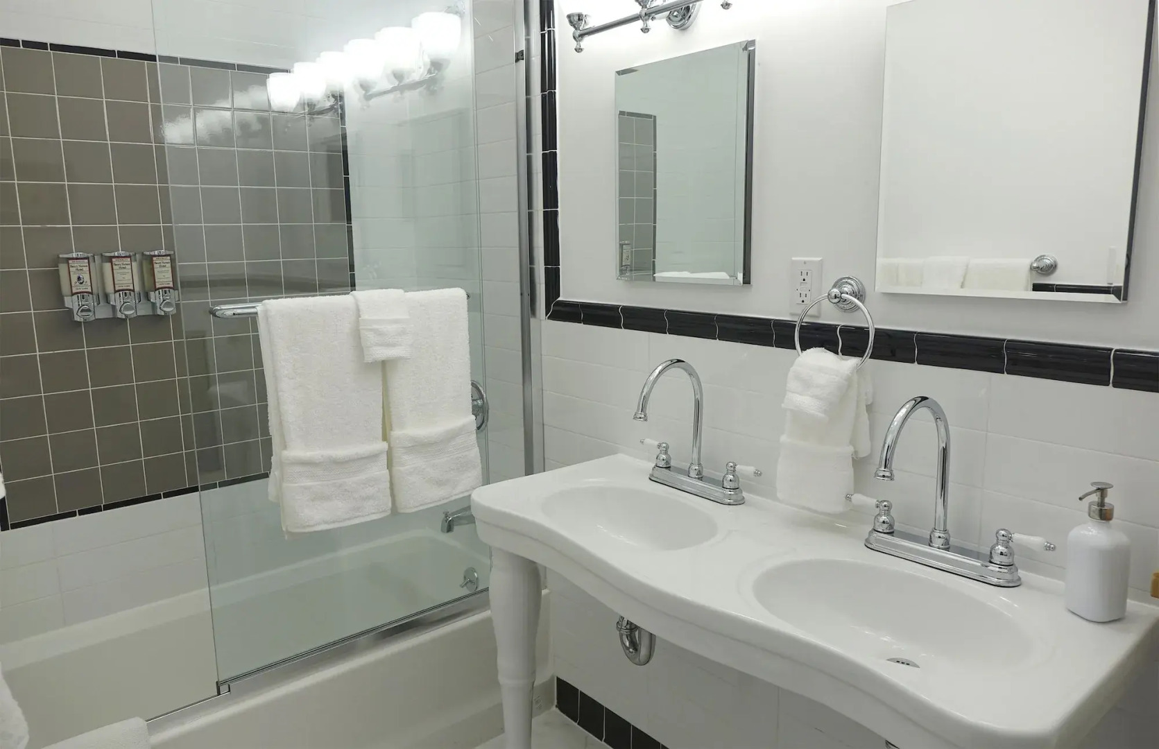 Foto - Henry Norman Hotel