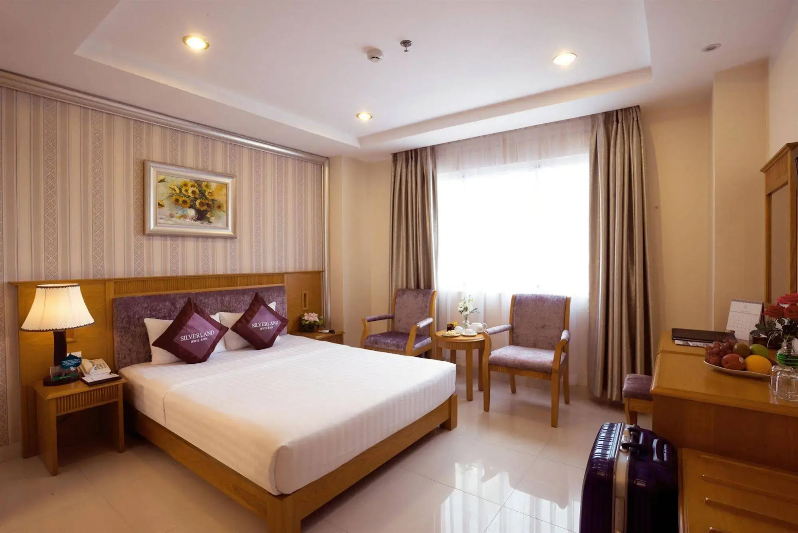 Photo - Silverland Sil Hotel