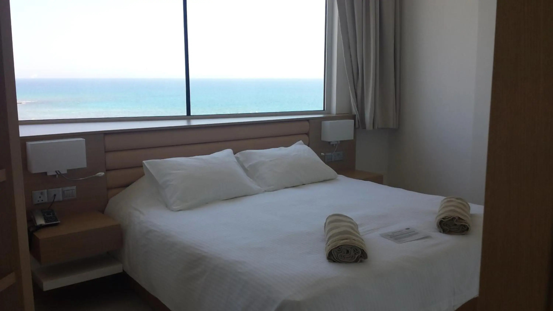 Photo - Vrissaki Beach Hotel