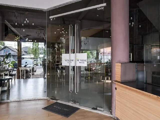 Photo - RedDoorz Plus at Sunrise Hotel Sanur