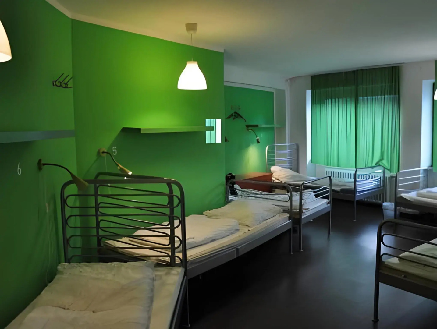Photo - Station - Hostel for Backpackers