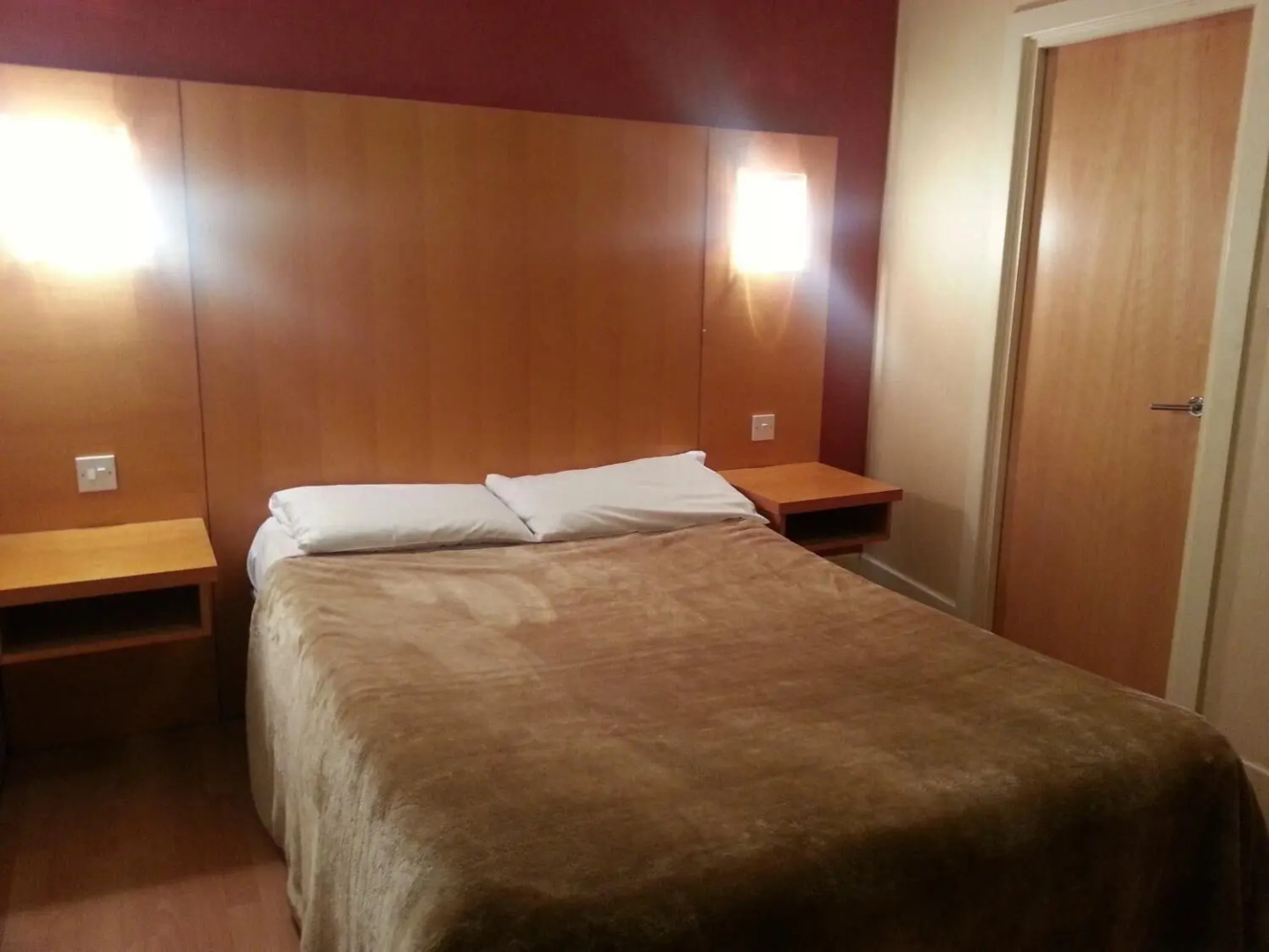 Photo - Berkeley Court Hotel