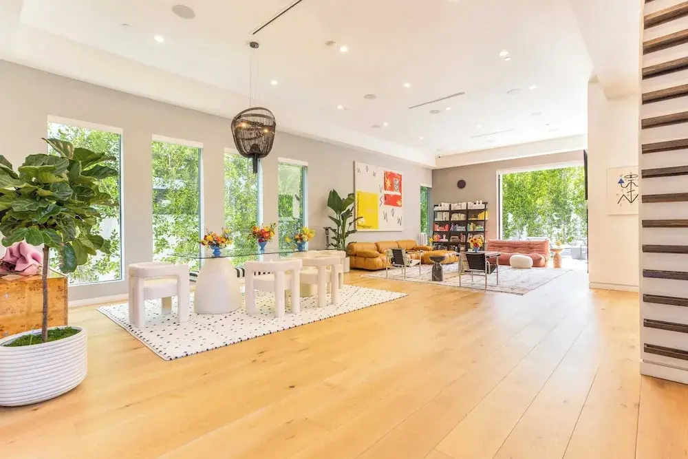 Foto - Luxe Weho Villa, Walk to Melrose Ave, Pool + Hot Tub North Vista by Avantstay