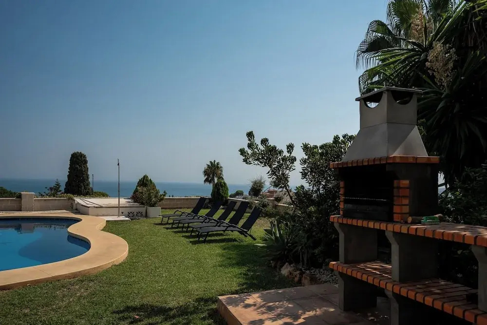 Foto - Spacious 3BR Villa with Private Pool and Sea Views