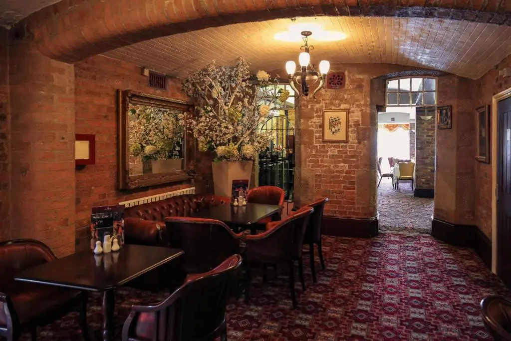 Photo - Garrison Hotel