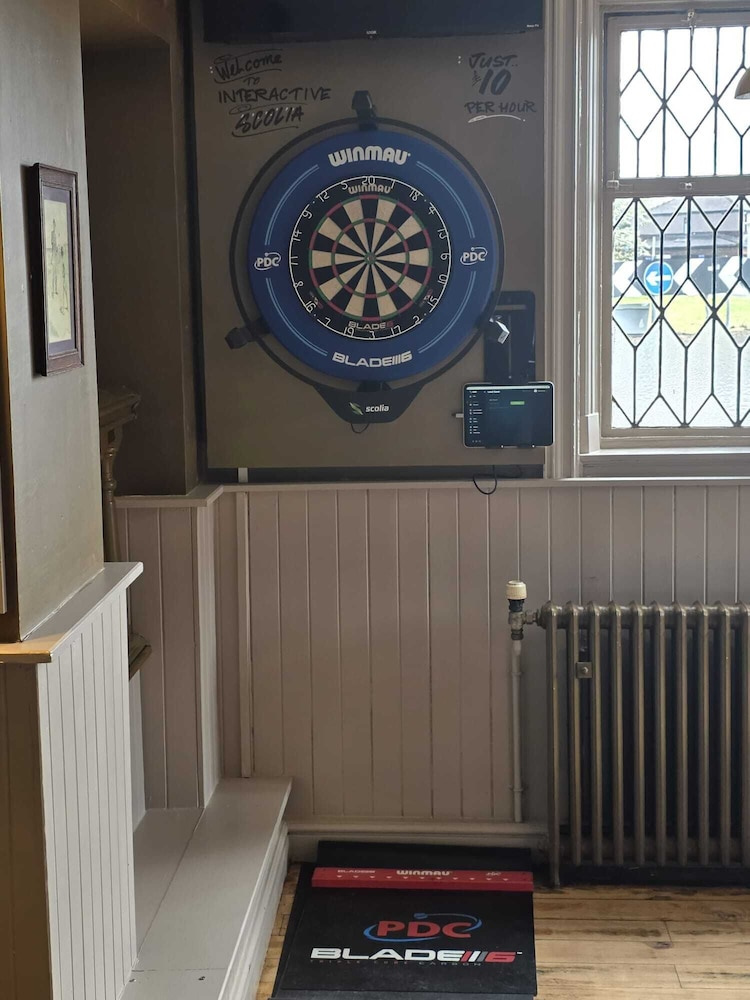 Photo - The Greyhound Hotel