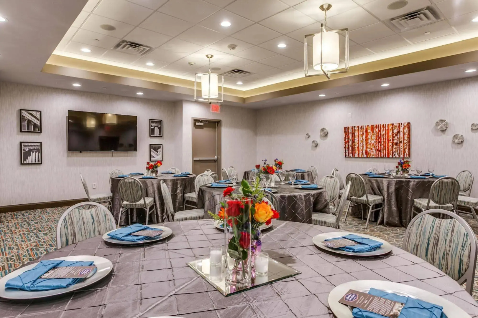 Photo - Hampton Inn & Suites Dallas-Central Expy/North Park Area