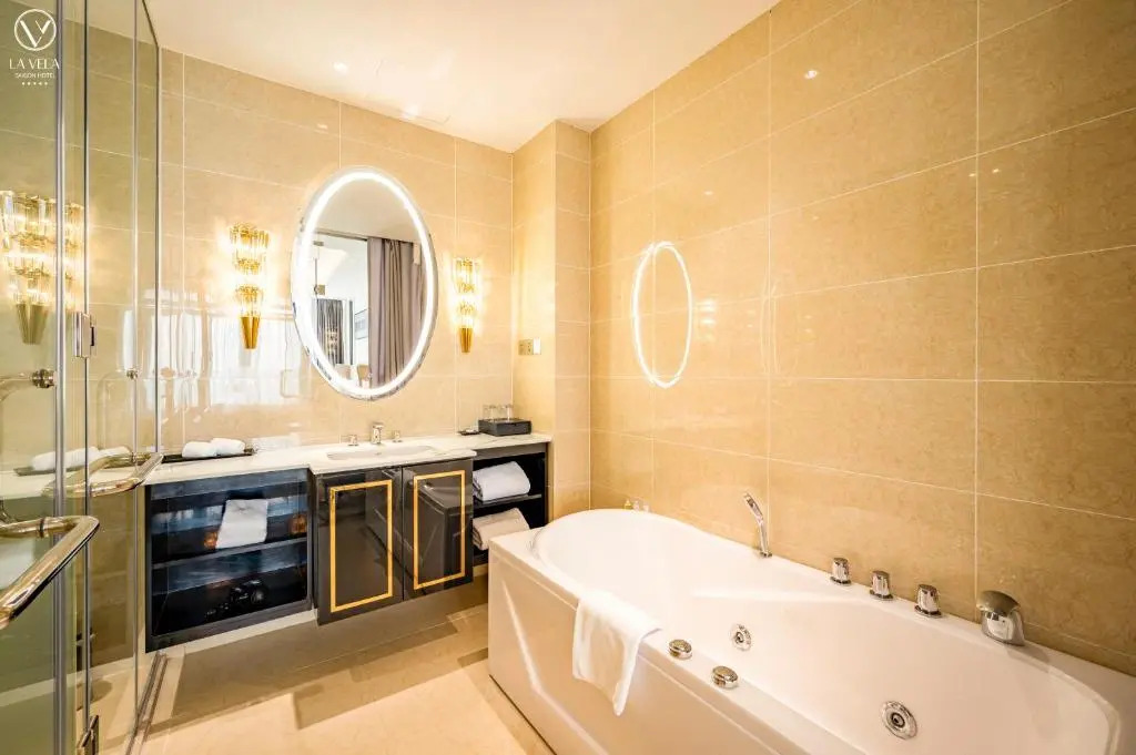 Photo - La Vela Saigon Hotel