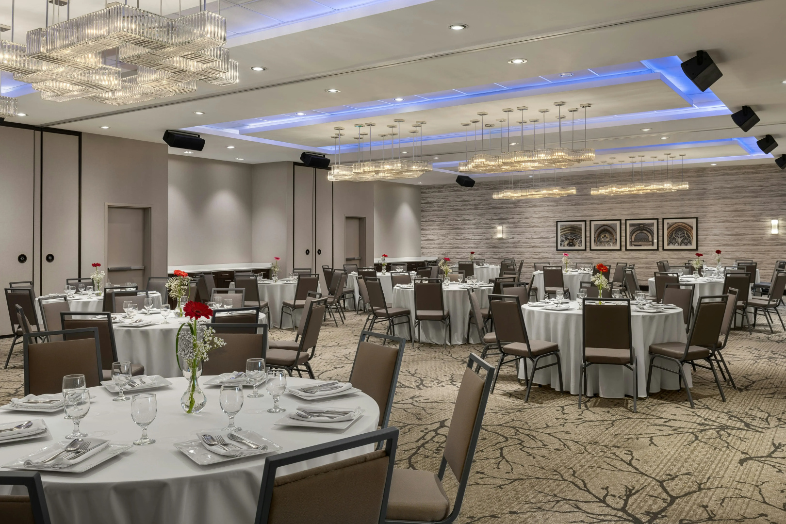 Foto - Hampton Inn & Suites by Hilton Montreal-Dorval