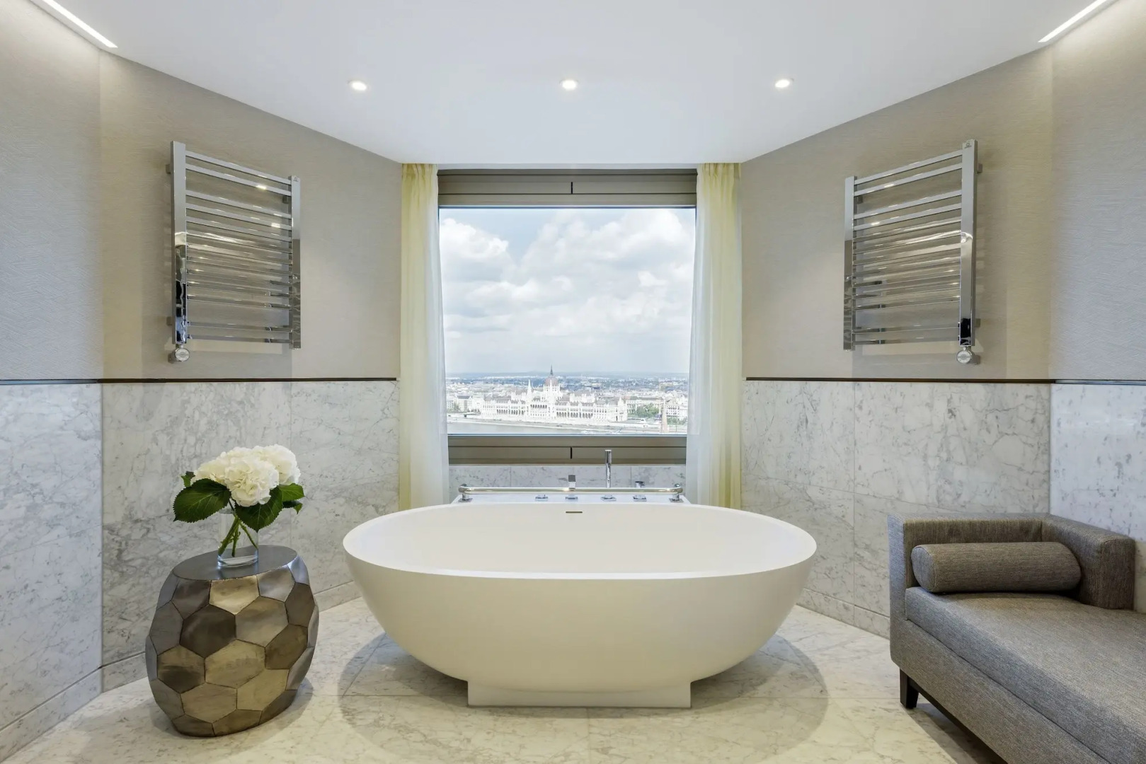 Photo - Hilton Budapest