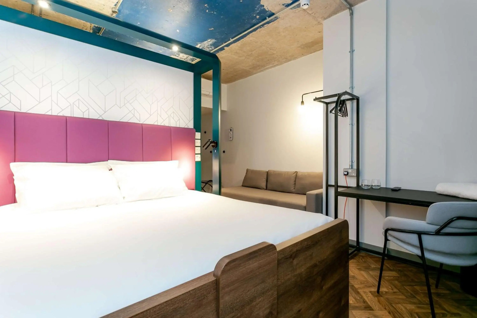 Photo - YOTEL Manchester Deansgate