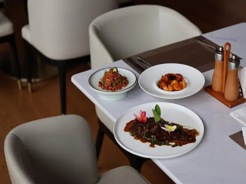 Photo - Crowne Plaza Phnom Penh by IHG