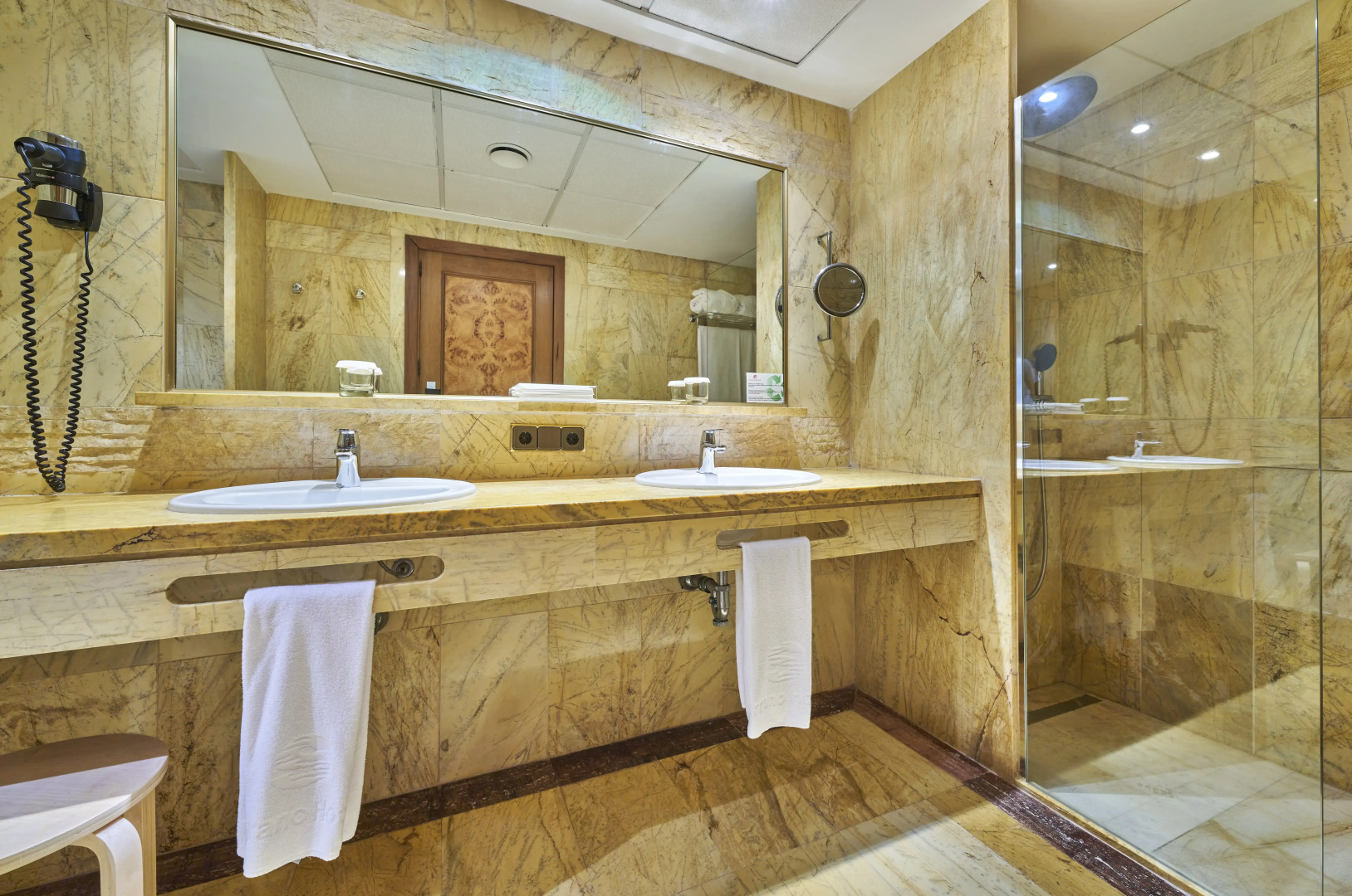 Photo - Hotel Serrano Palace