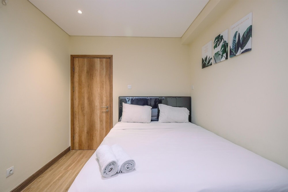 Simply 1Br Apartment At Pejaten Park Residence