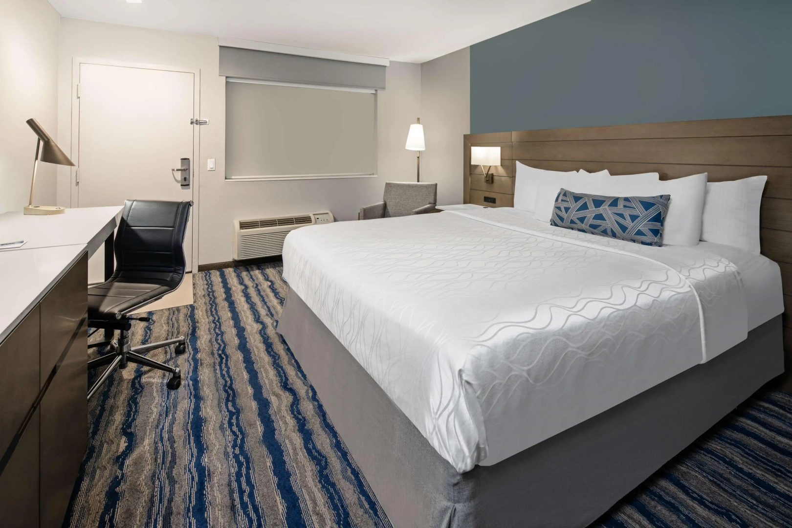 Photo - Best Western San Diego/Miramar Hotel