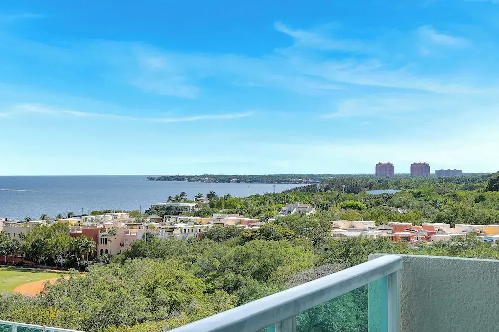 Photo - Tropical Paradise Spacious 3 bedroom