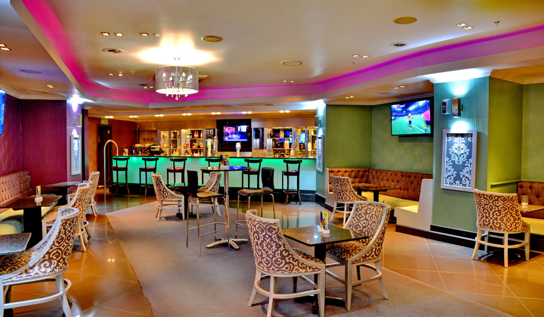Photo - The Parktonian All Suite Hotel