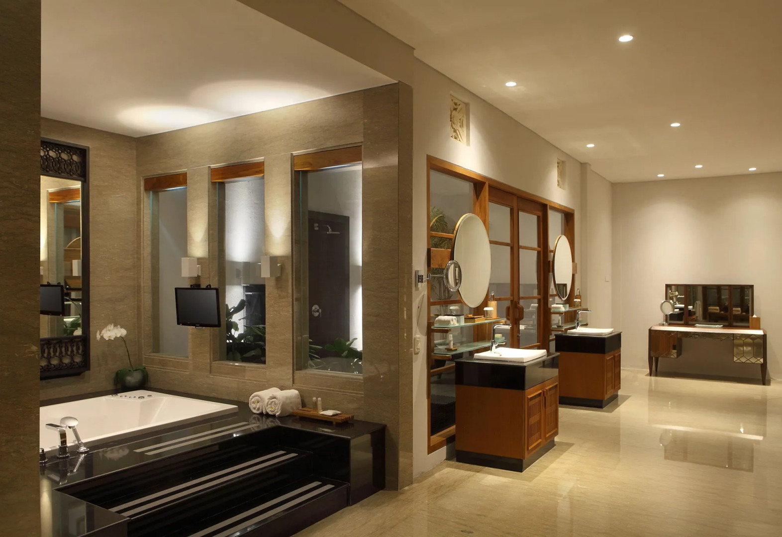 Photo - The Samaya Seminyak Bali