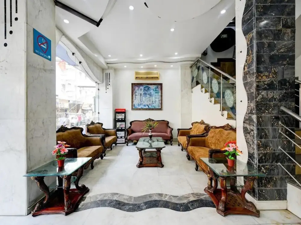 Foto - Hotel Legend International -Just a min walk from New Delhi Railway Station