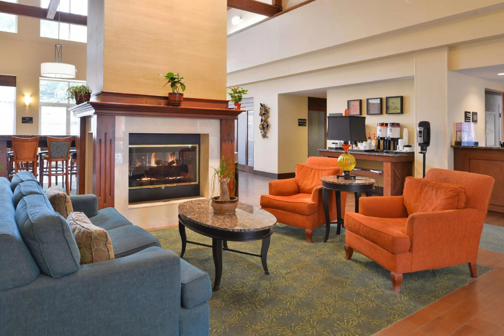 Photo - Hampton Inn & Suites Newport News (Oyster Point)