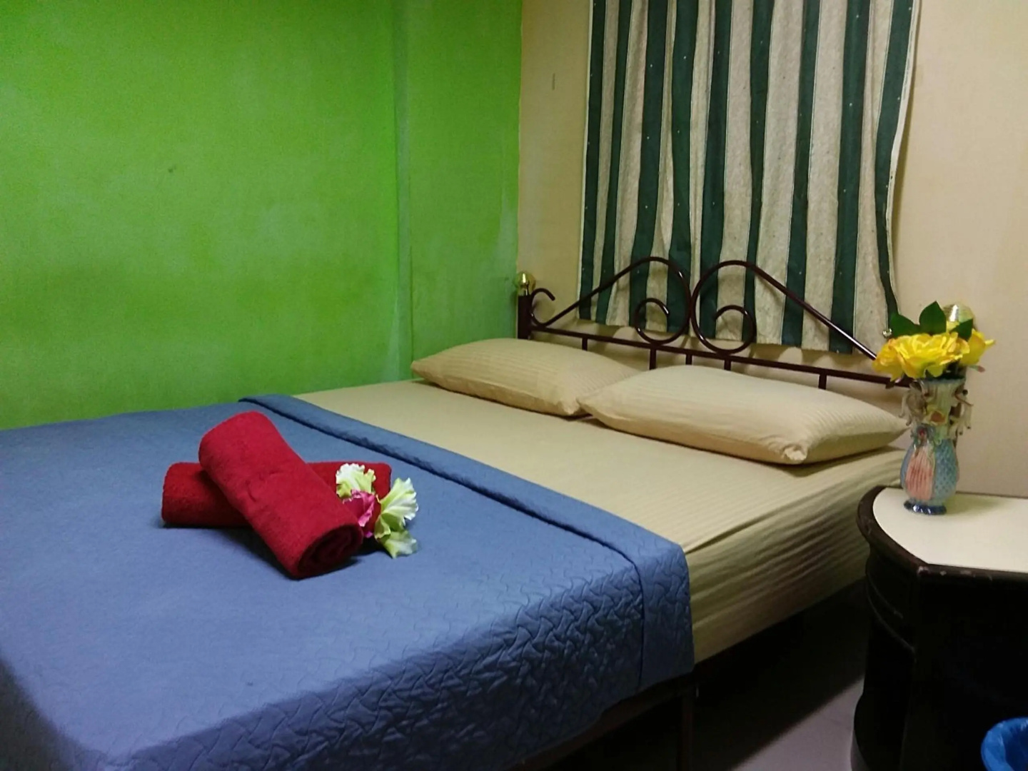 Photo - Oasis Guest House
