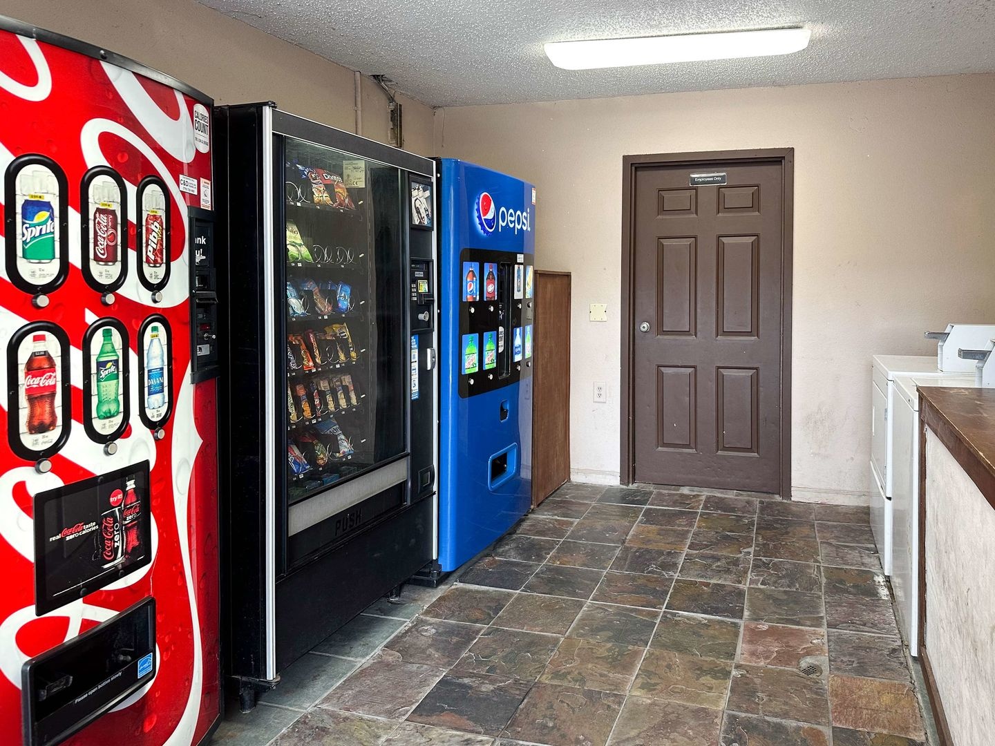 Photo - Motel 6 Atlanta, GA – Atlanta Airport East
