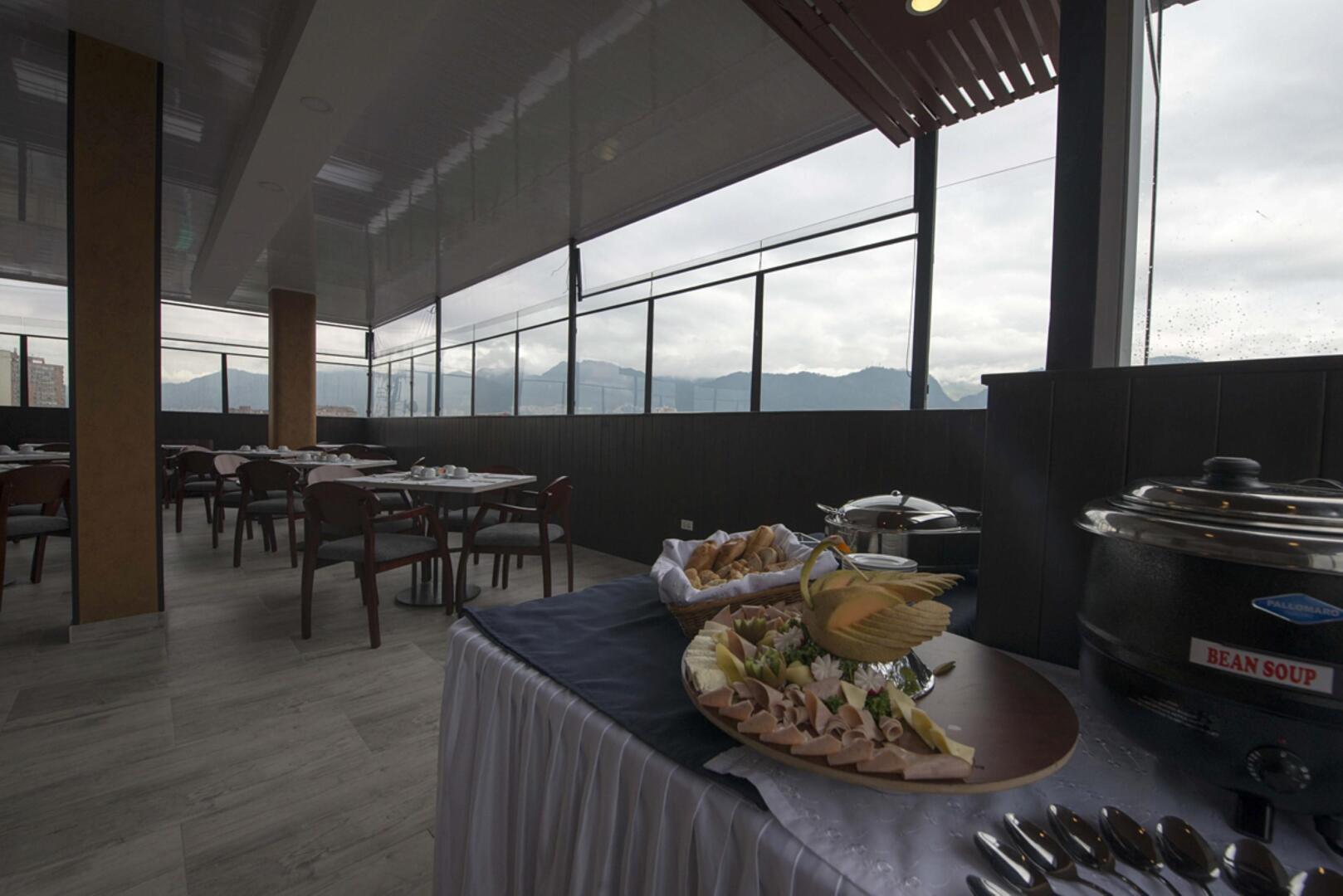 Photo - SM Grand Hotel