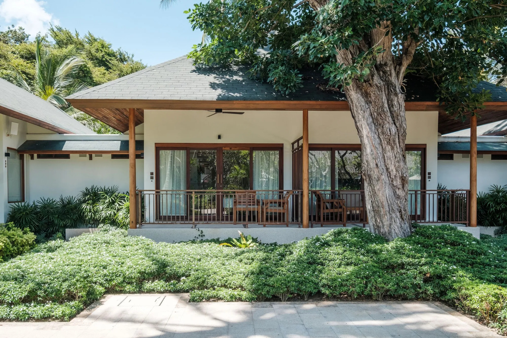 Photo - Banana Fan Sea Resort