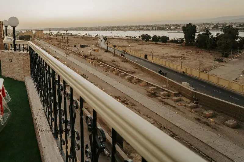 Foto - Queens Valley Hotel