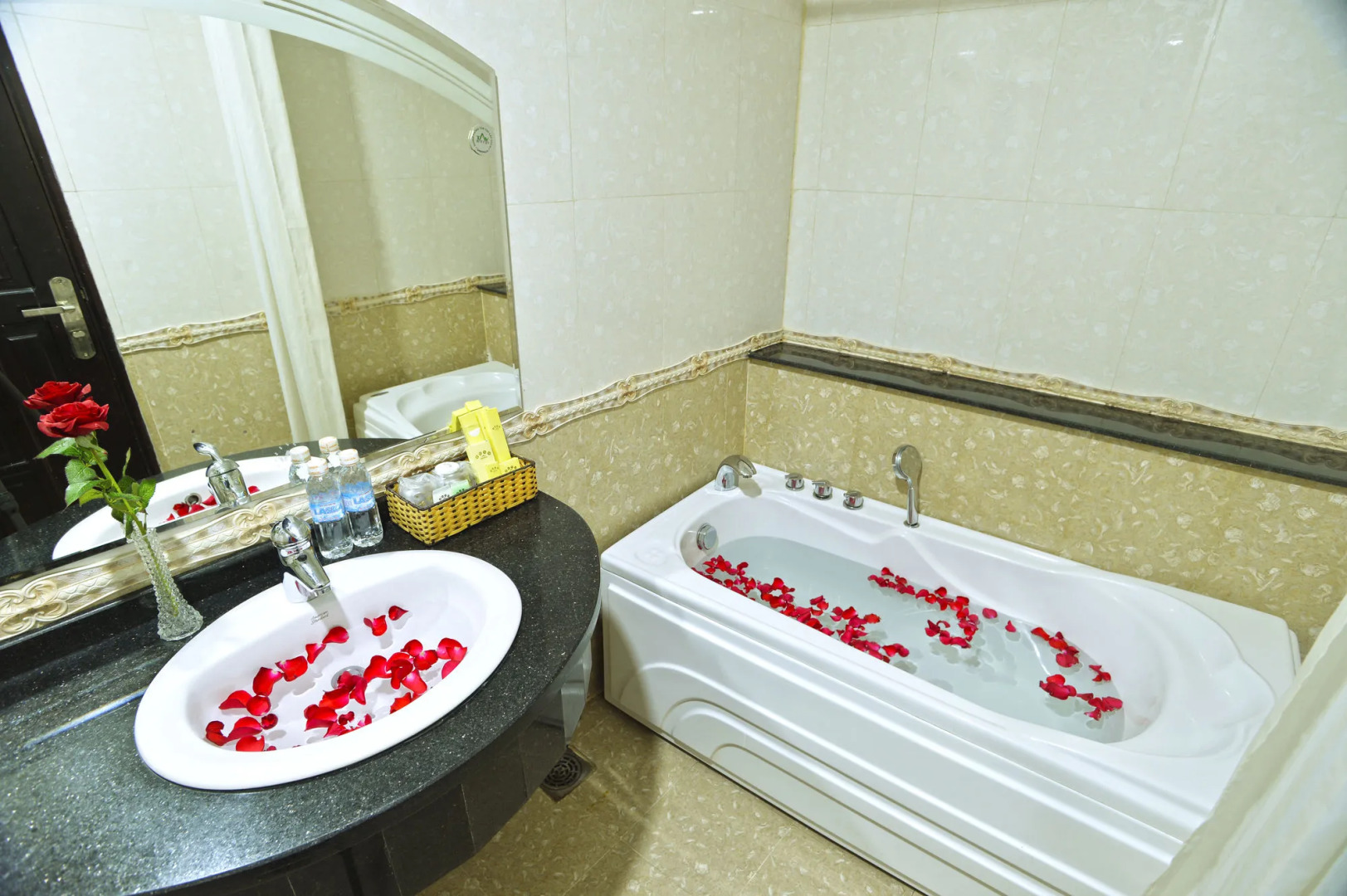 Photo - Boss Palace Hotel