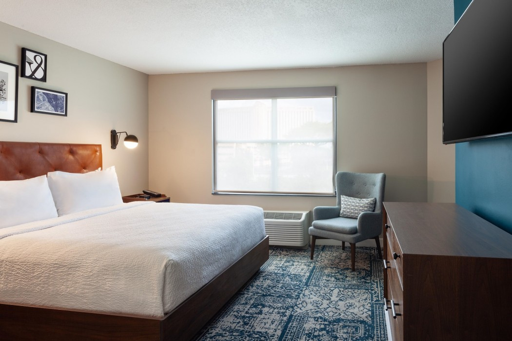 Photo - Four Points by Sheraton Orlando Convention Center