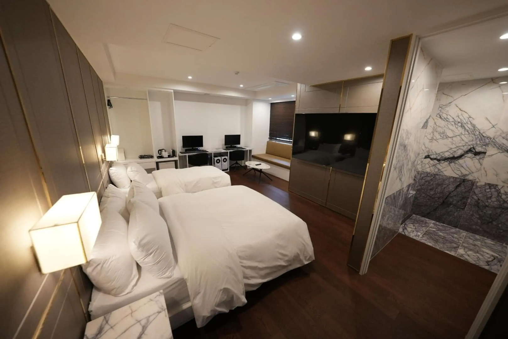 Photo - Four Points by Sheraton Josun, Seoul Station